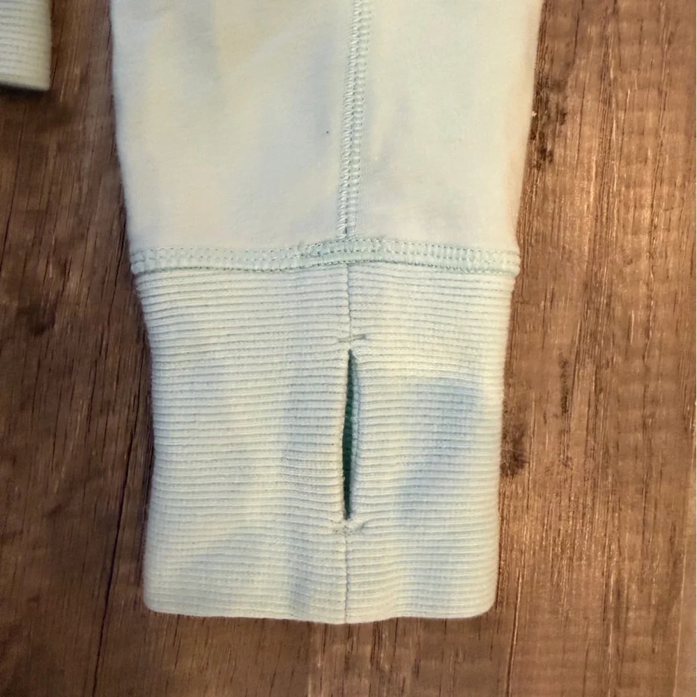 Lululemon Athletica Mint Ligjt Blue/Green Zip-Up Jacket Women’s 8 EUC - Picture 6 of 8